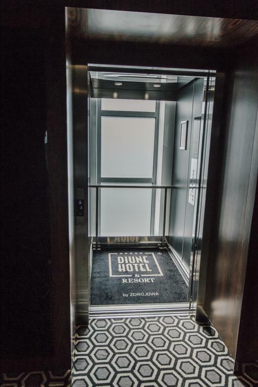 Prywatny Apartament W Hotelu Diune Kołobrzeg Extérieur photo